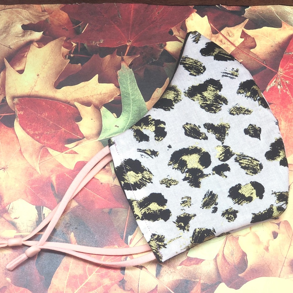 Cheetah print mask